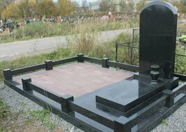 Величие Памяти: Полное Руководство по Выбору и Заказу Идеального Памятника в Минске