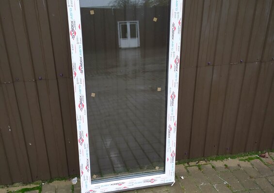 ОКНО ПВХ ГЛУХОЕ 600 на 1350