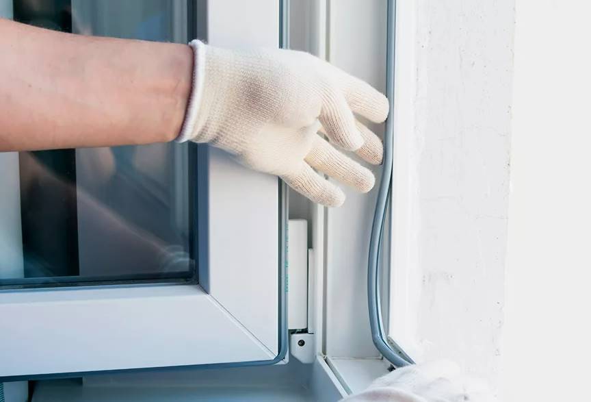 Уплотнители для пластиковых окон: комфорт, тепло и тишина в вашем доме